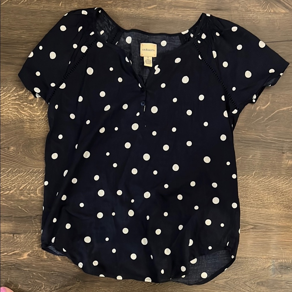 G. H. Bass & Co Polka Dot‎ Women's Top Blue and White Small